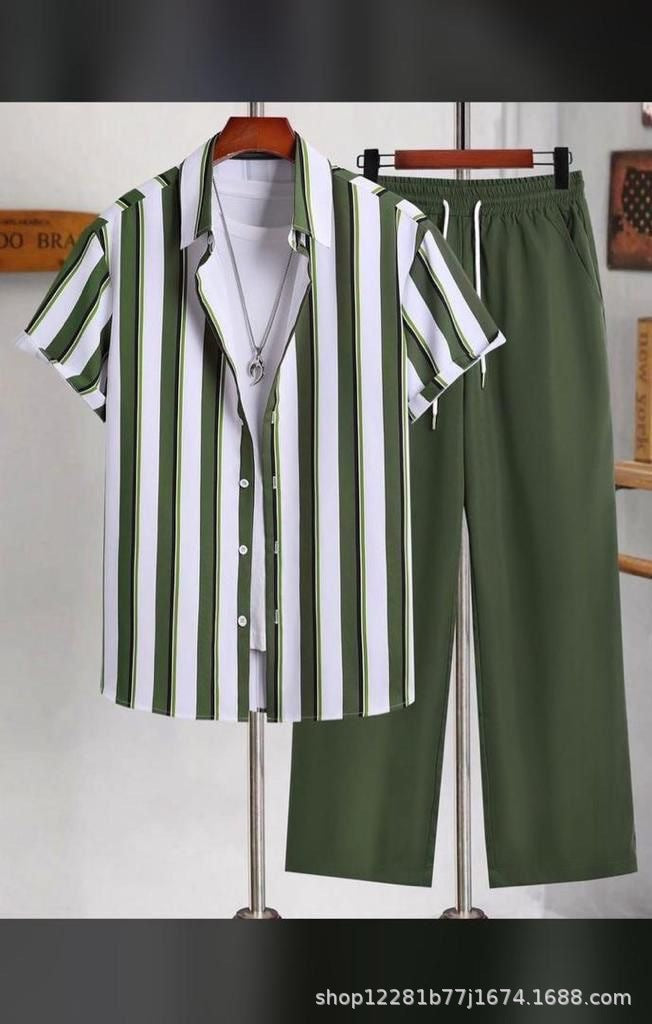 Chemises à manches courtes, costumes et pantalons