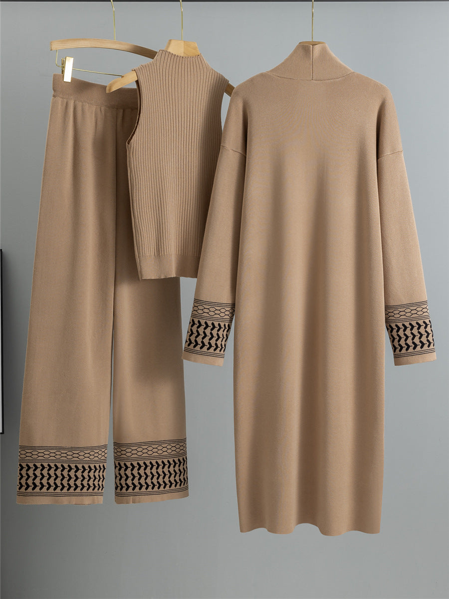 Ensemble trois pièces tendance automne-hiver pour femme