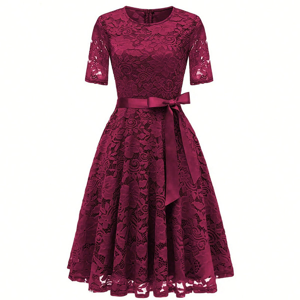 Robe élégante en dentelle