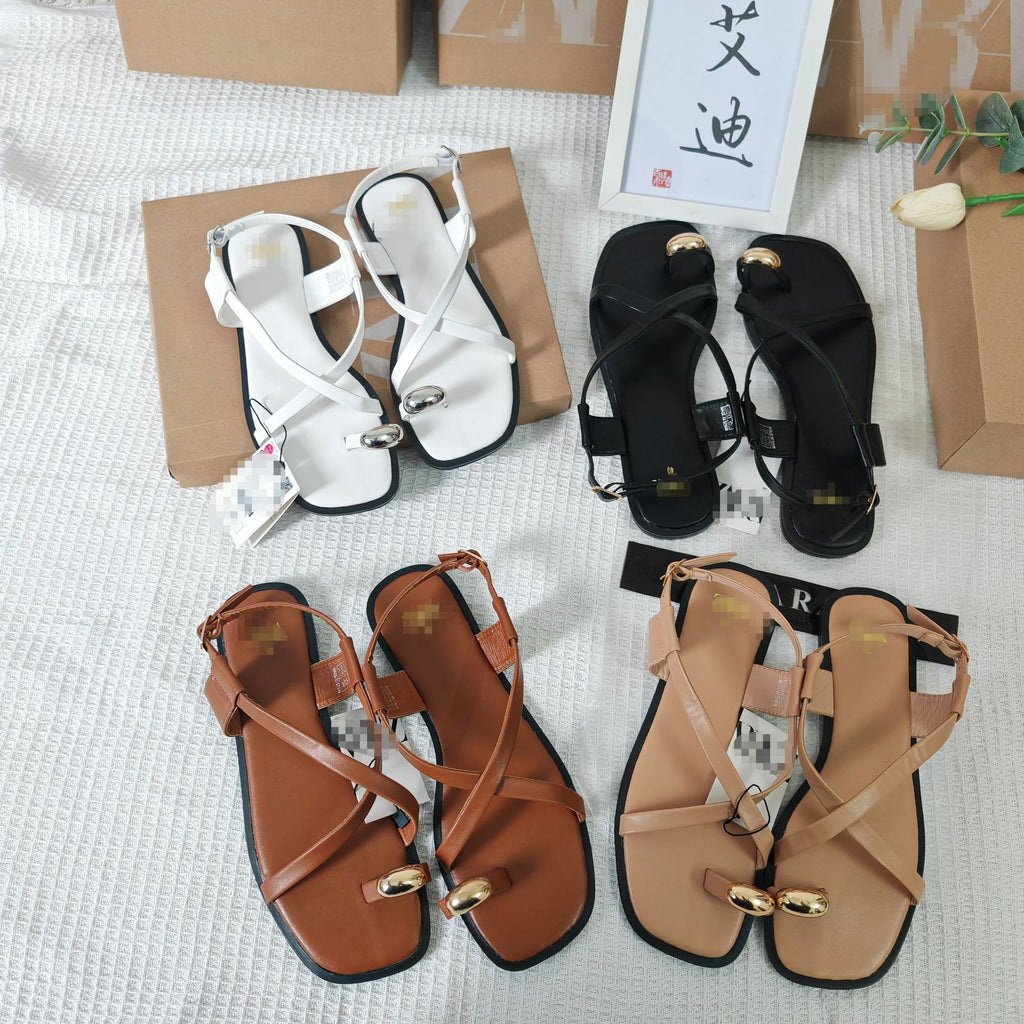Sandales plates à brides croisées