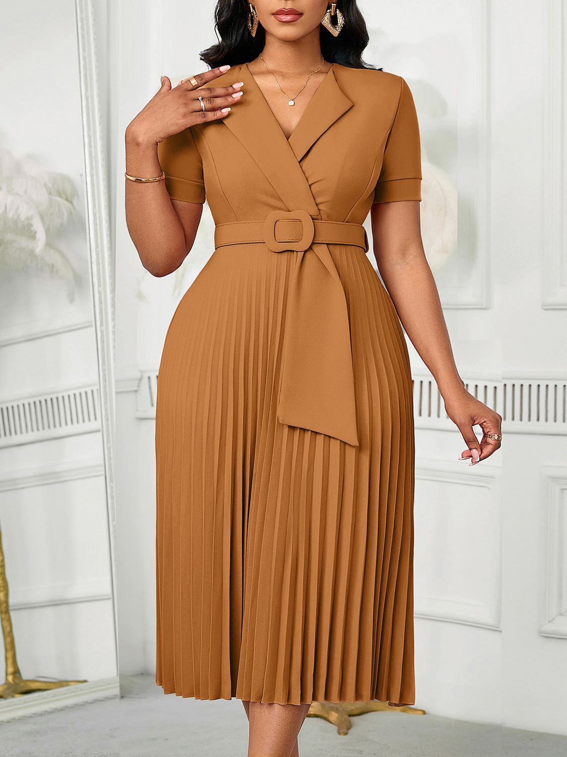 Robe africaine élégante et plissée