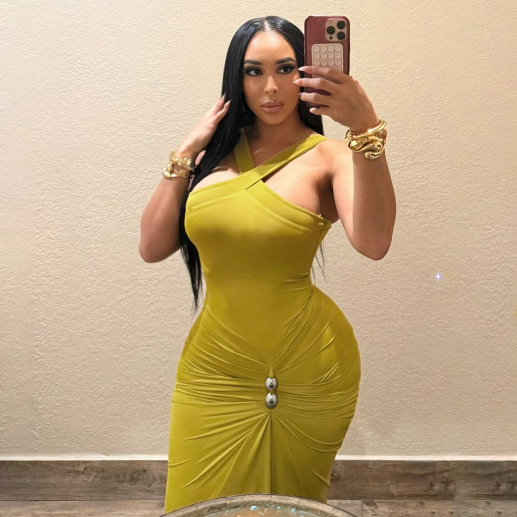 Robe sirène plissée à col halter croisé