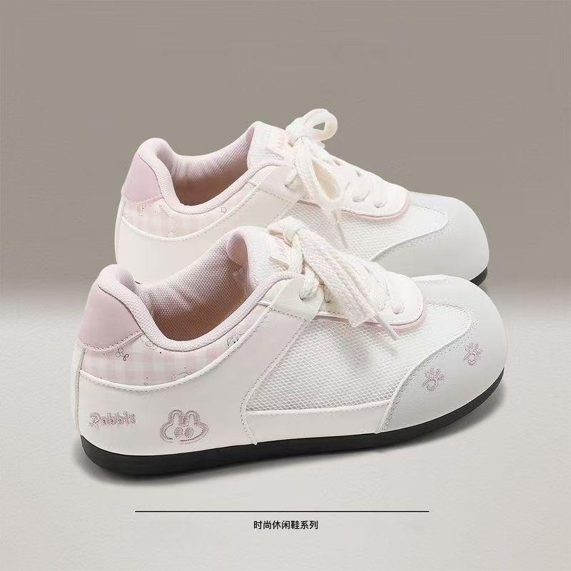 Chaussures blanches respirantes