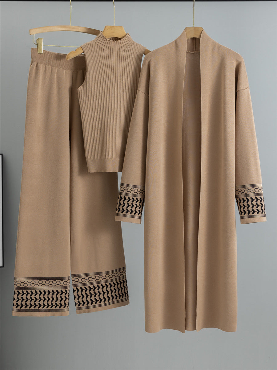 Ensemble trois pièces tendance automne-hiver pour femme
