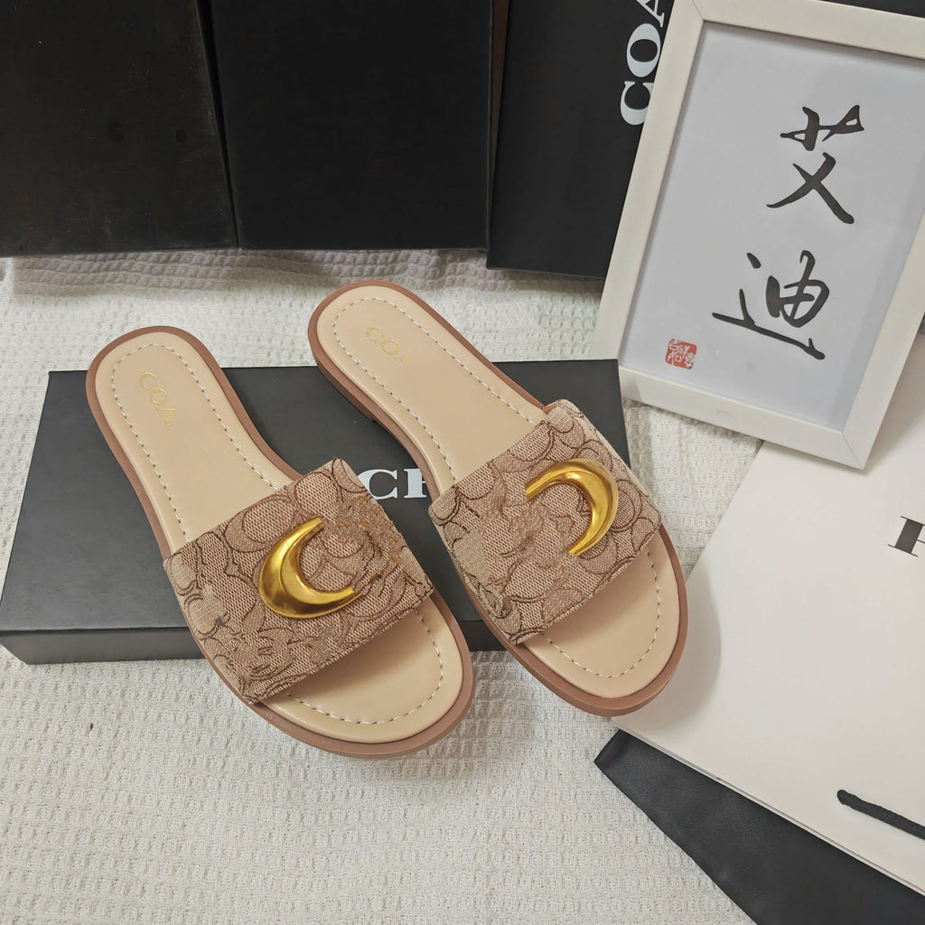 Chaussures plates tendance