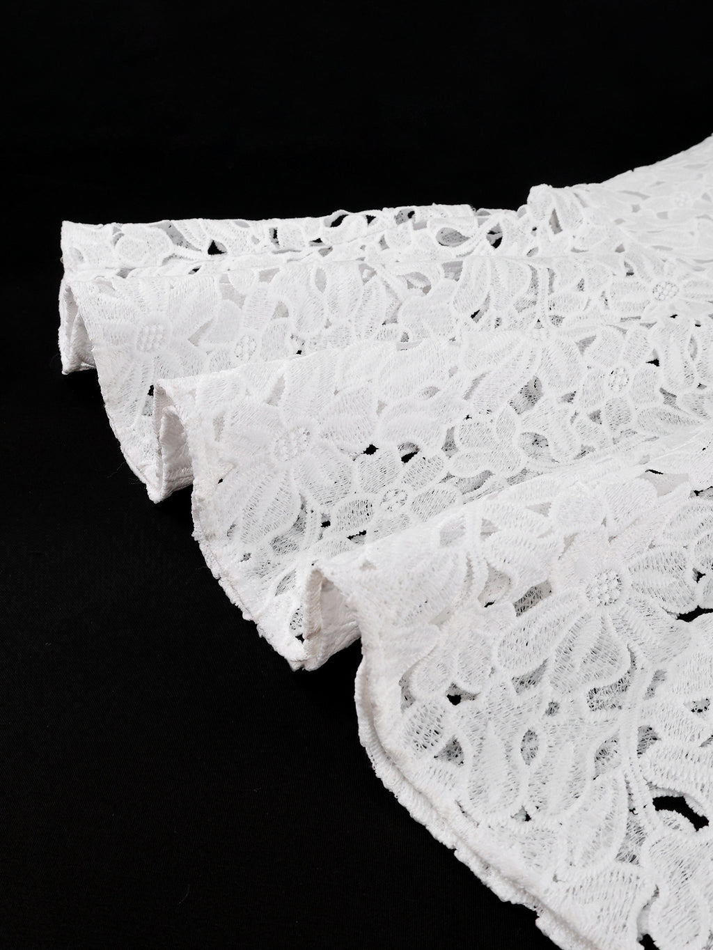 Robe de soirée moulante en dentelle
