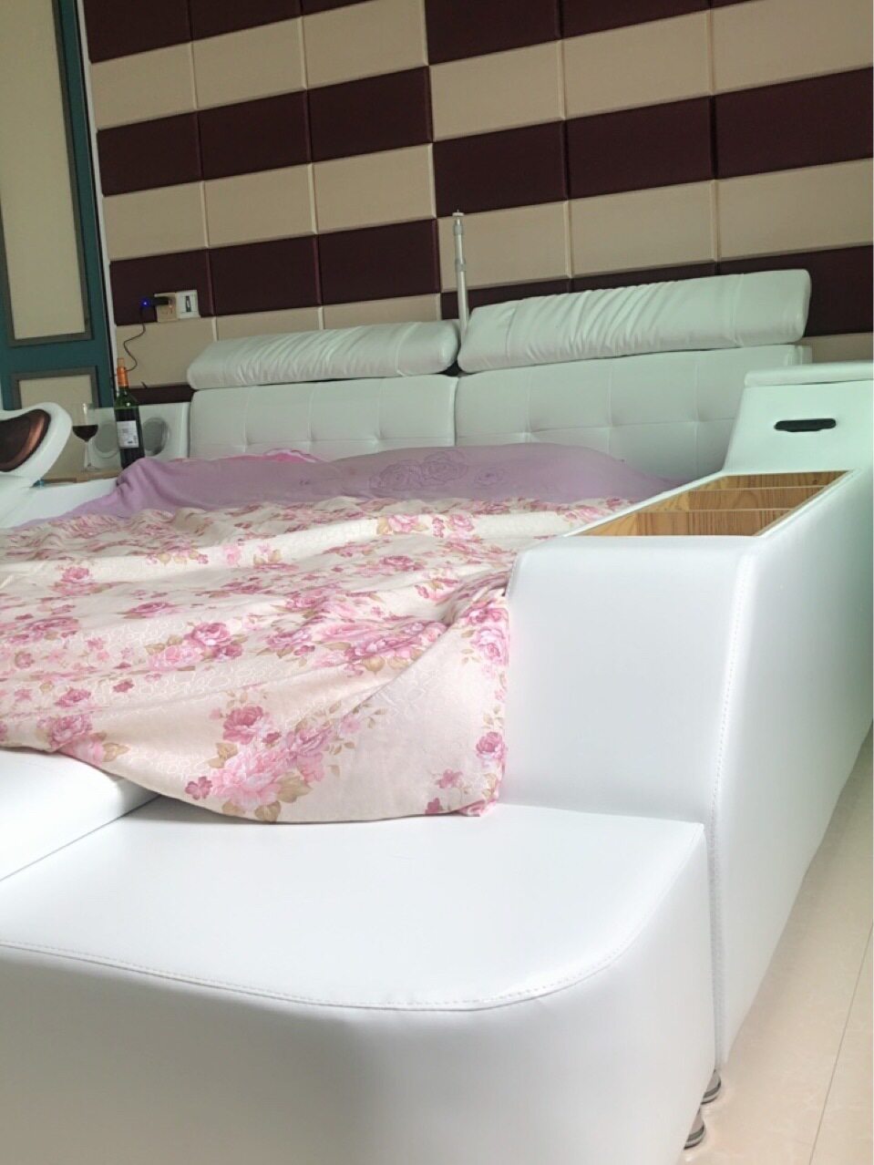 Lit tatami de massage intelligent multifonctionnel