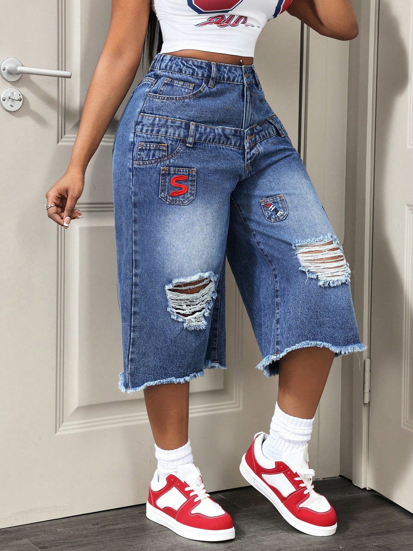 Pantalon Capri en jean déchiré