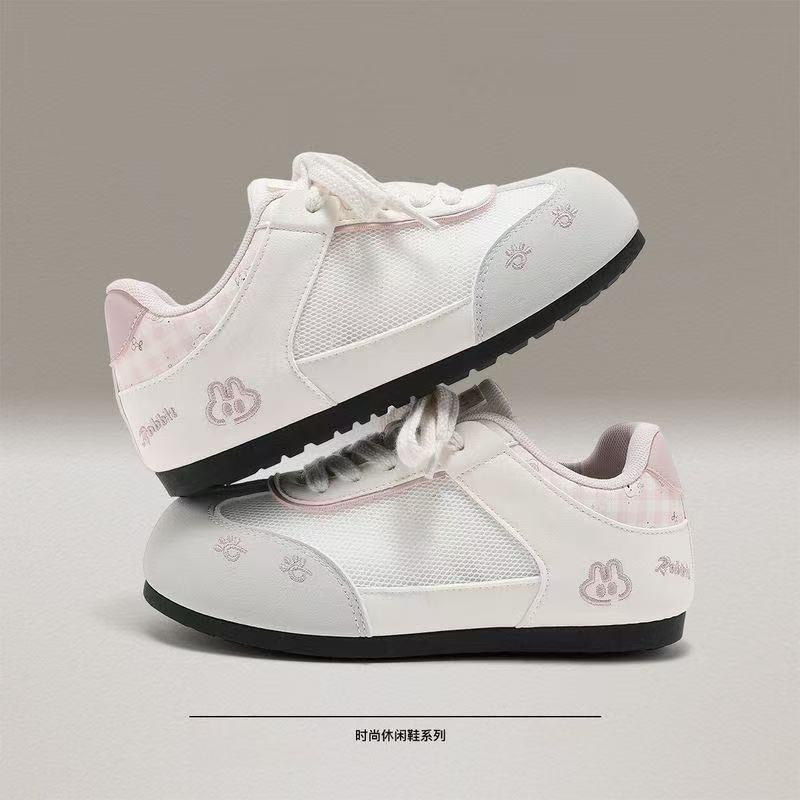 Chaussures blanches respirantes