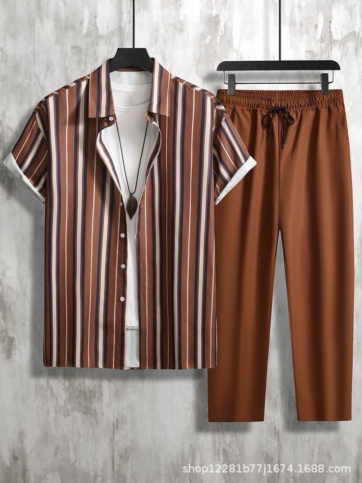 Chemises à manches courtes, costumes et pantalons