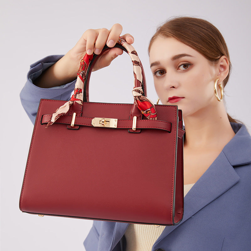 Sac à main pour femme, polyvalent et élégant