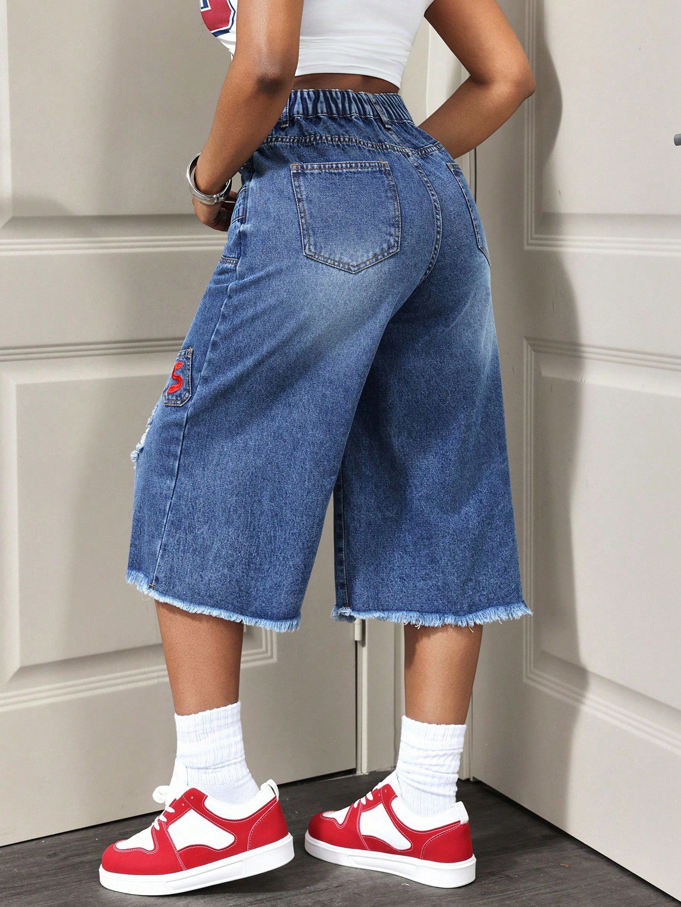Pantalon Capri en jean déchiré