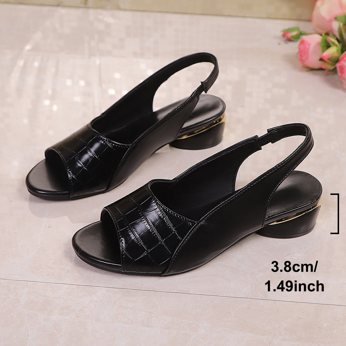 Sandales pour femmes, en cuir souple