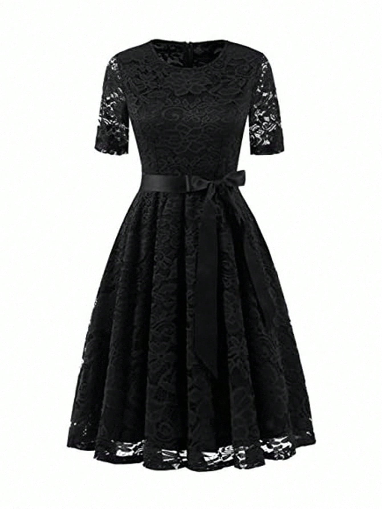 Robe élégante en dentelle