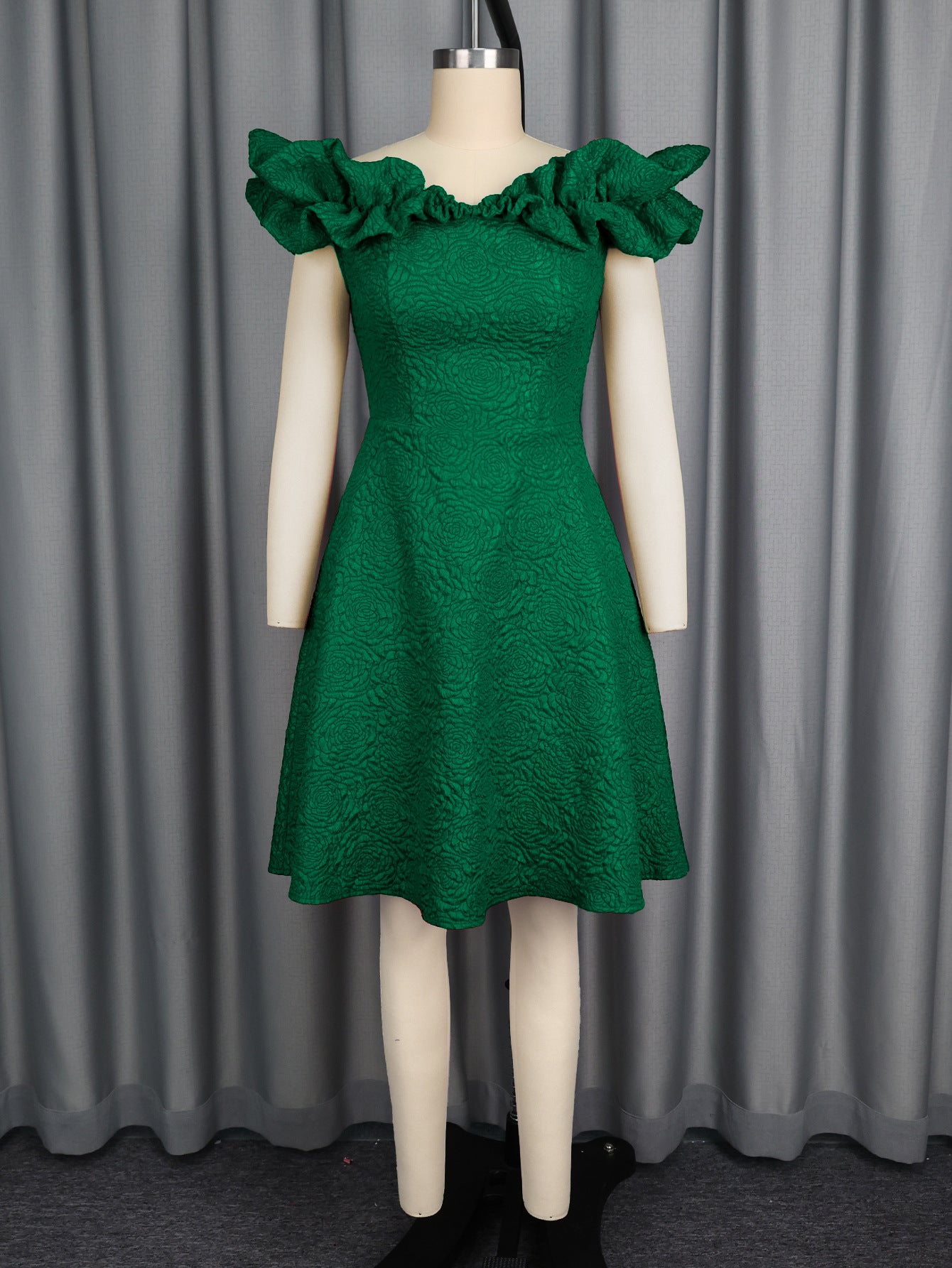 Robe de soirée haut de gamme à volants